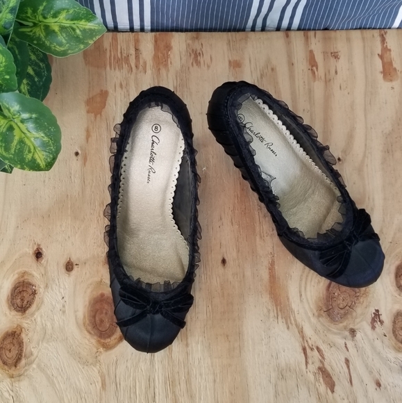 EUC Charlotte Russe black shoes with lace - size 8 - Picture 6 of 7